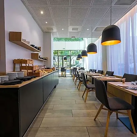 Nemea So Cloud Gare Part-dieu Aparthotel 4*