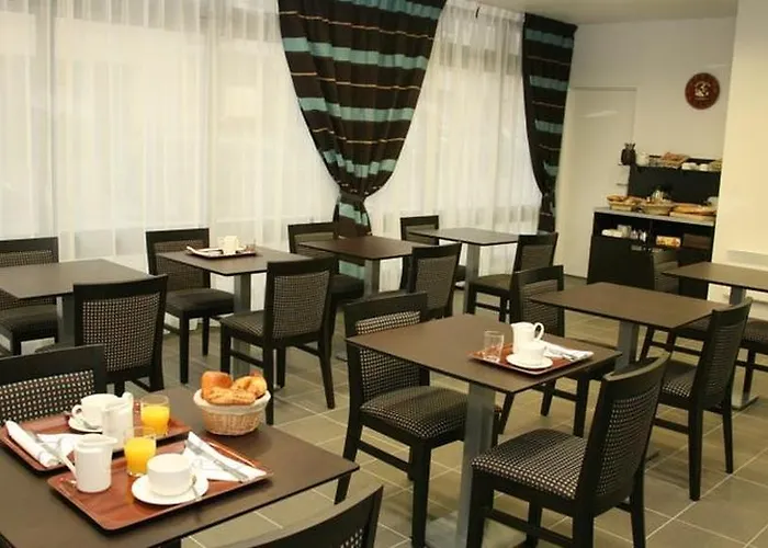 Aparthotel Nemea So Cloud Gare Part-dieu 4*