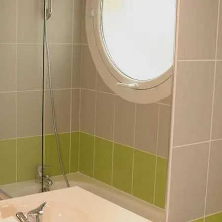 Nemea So Cloud Gare Part-dieu Aparthotel 4*